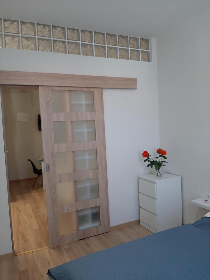 Forras Apartman Eger Extérieur photo